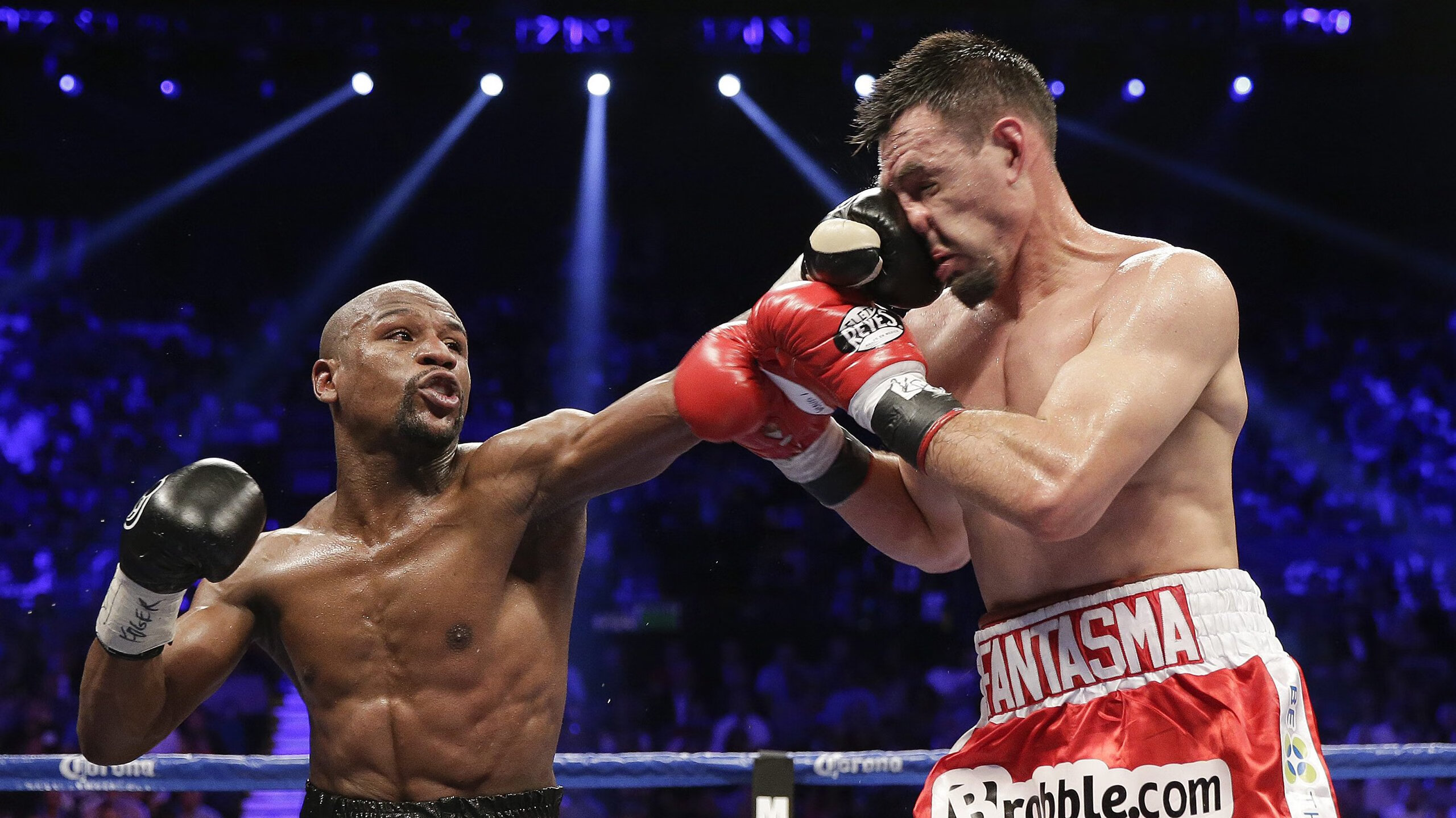 雄鹿翻盘掘金，霍勒迪惊艳四座，一场定义坚韧的逆转之战